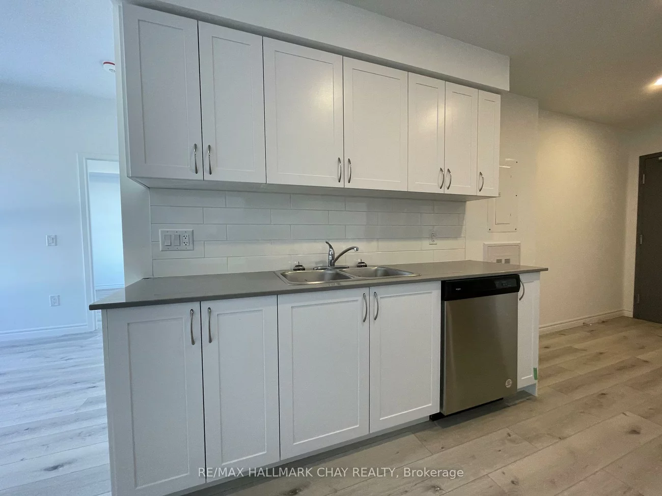 30, Hanmer, West Bayfield, Barrie