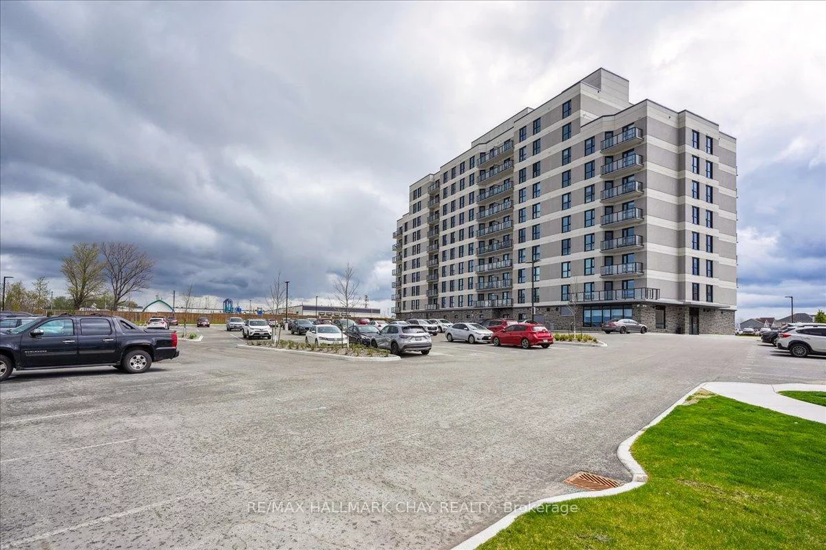 30, Hanmer, West Bayfield, Barrie