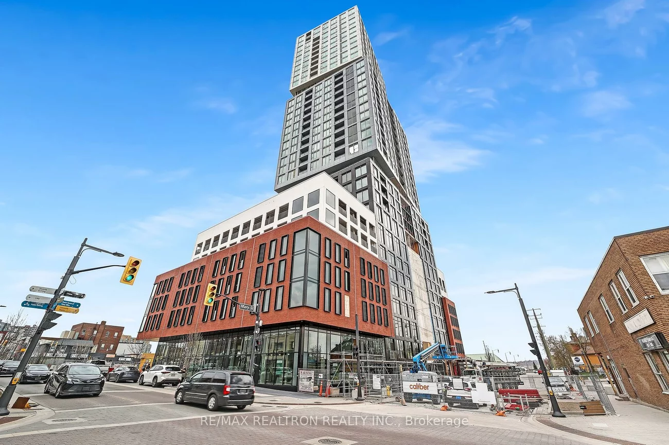 39, Mary, City Centre, Barrie
