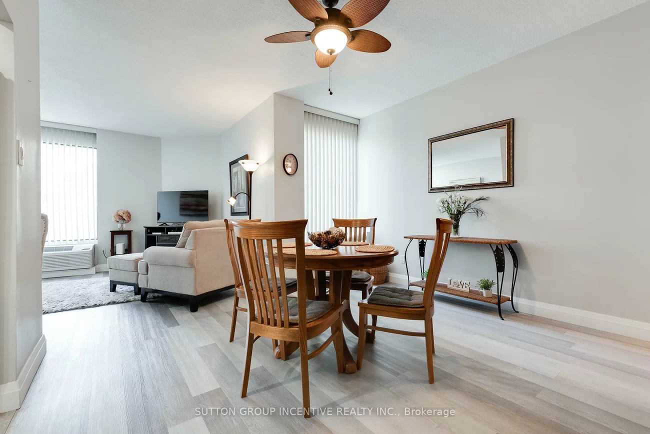 181, Collier, North Shore, Barrie