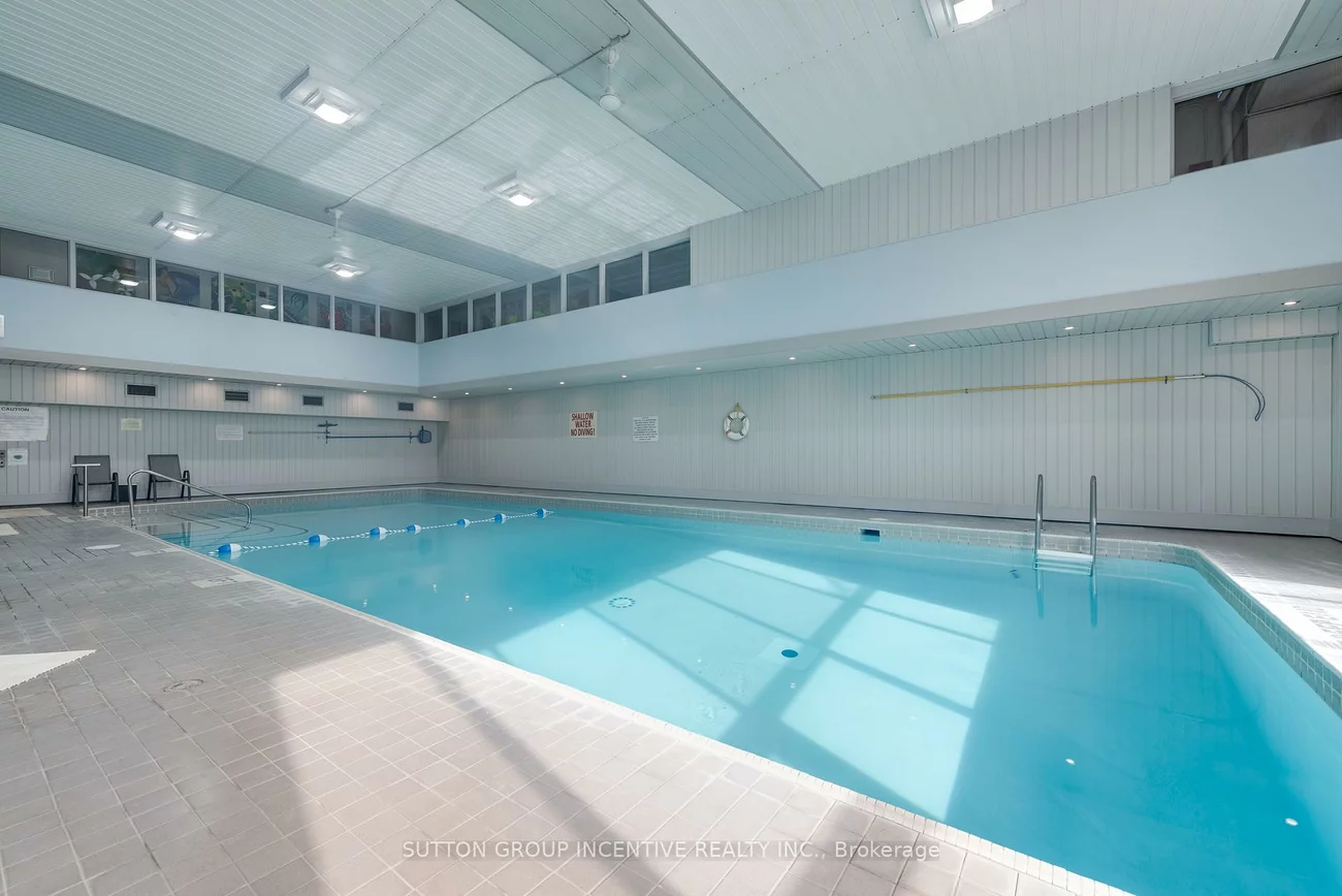 181, Collier, North Shore, Barrie