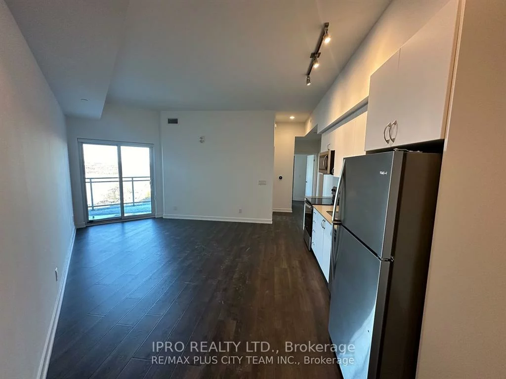 56, Lakeside, Little Lake, Barrie