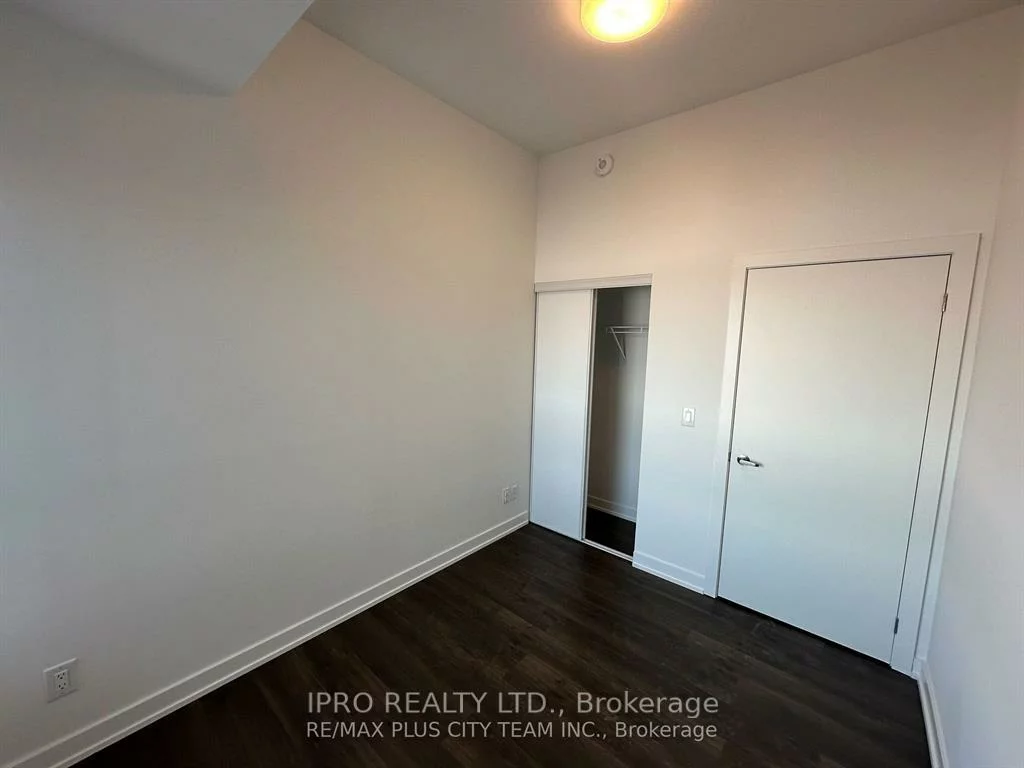 56, Lakeside, Little Lake, Barrie