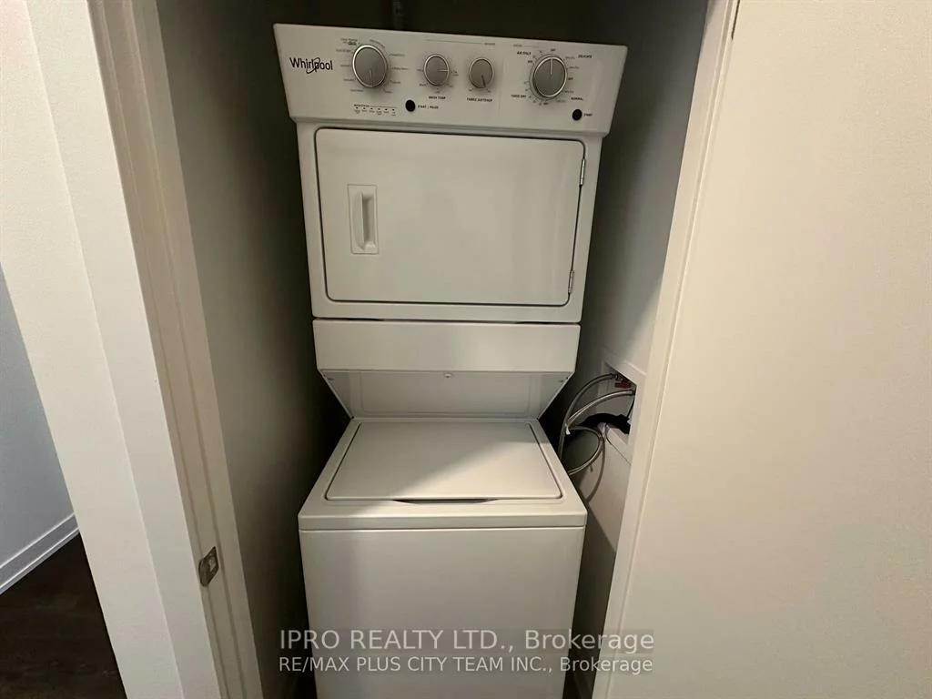 56, Lakeside, Little Lake, Barrie