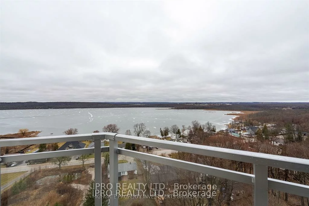 56, Lakeside, Little Lake, Barrie