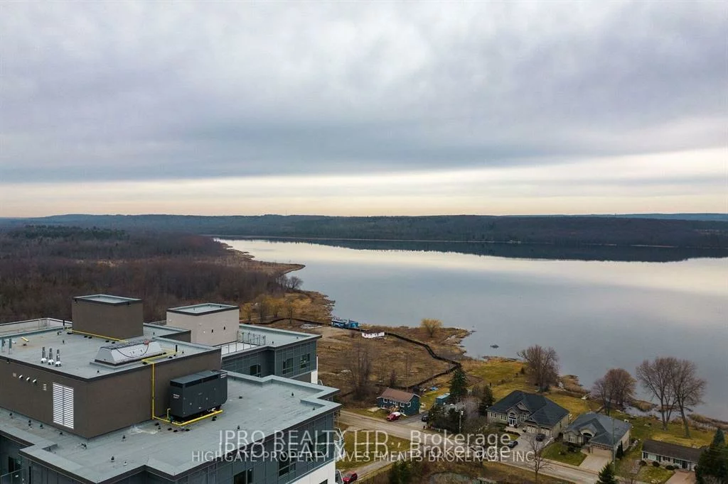 56, Lakeside, Little Lake, Barrie