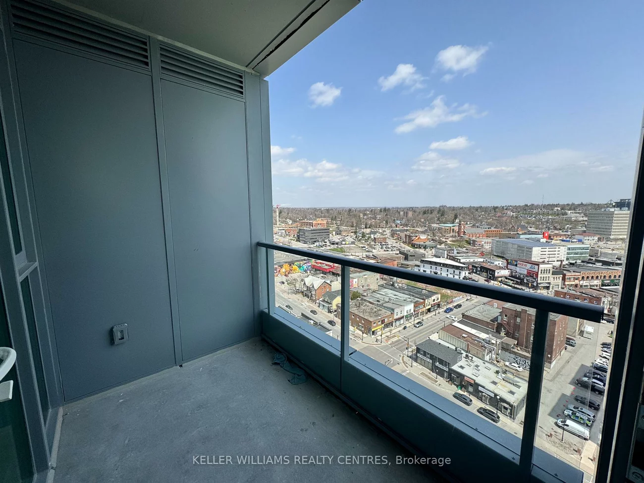 39, Mary, City Centre, Barrie