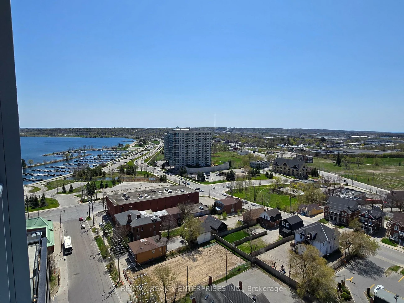 39, Mary, City Centre, Barrie