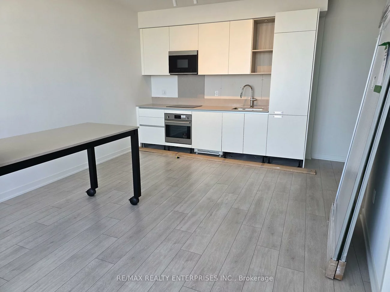 39, Mary, City Centre, Barrie