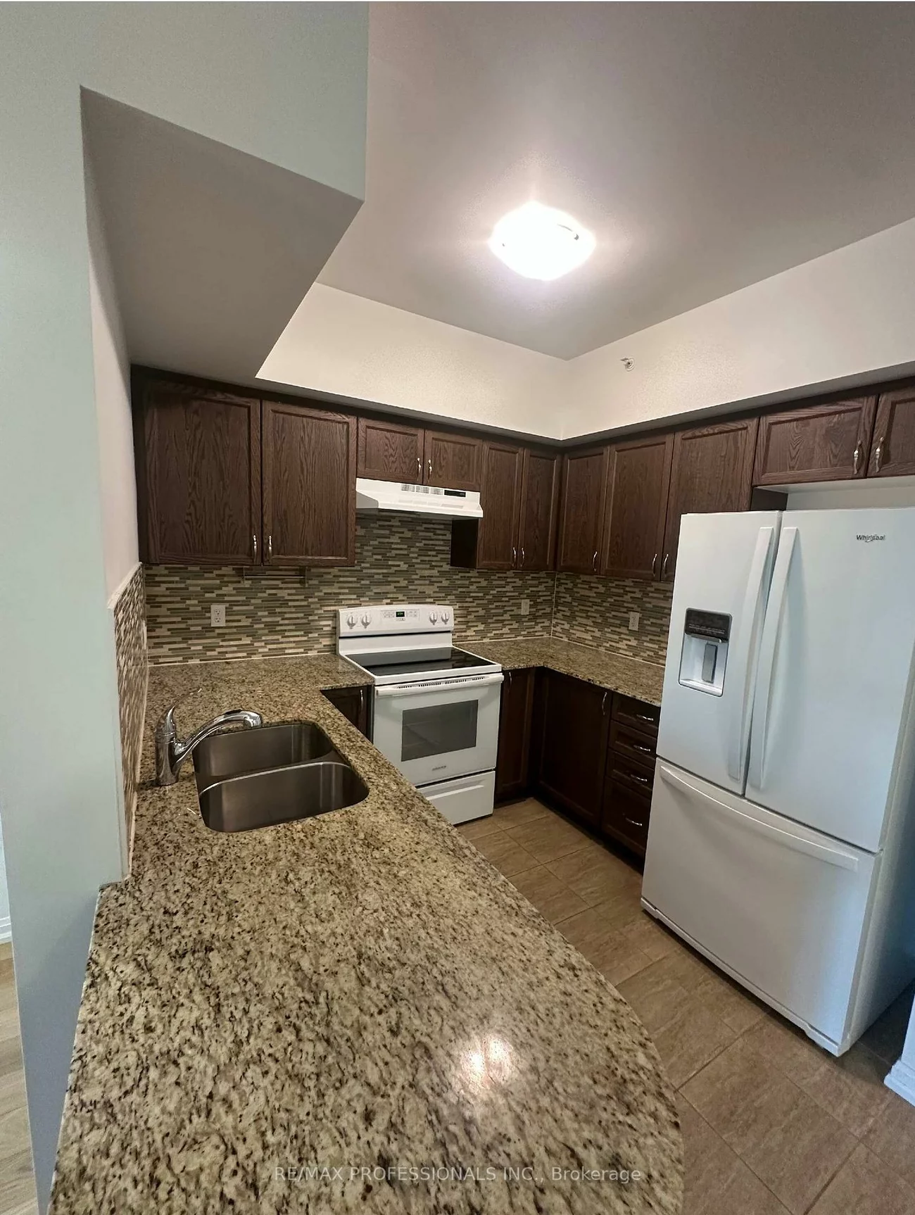 302, Essa, Ardagh, Barrie