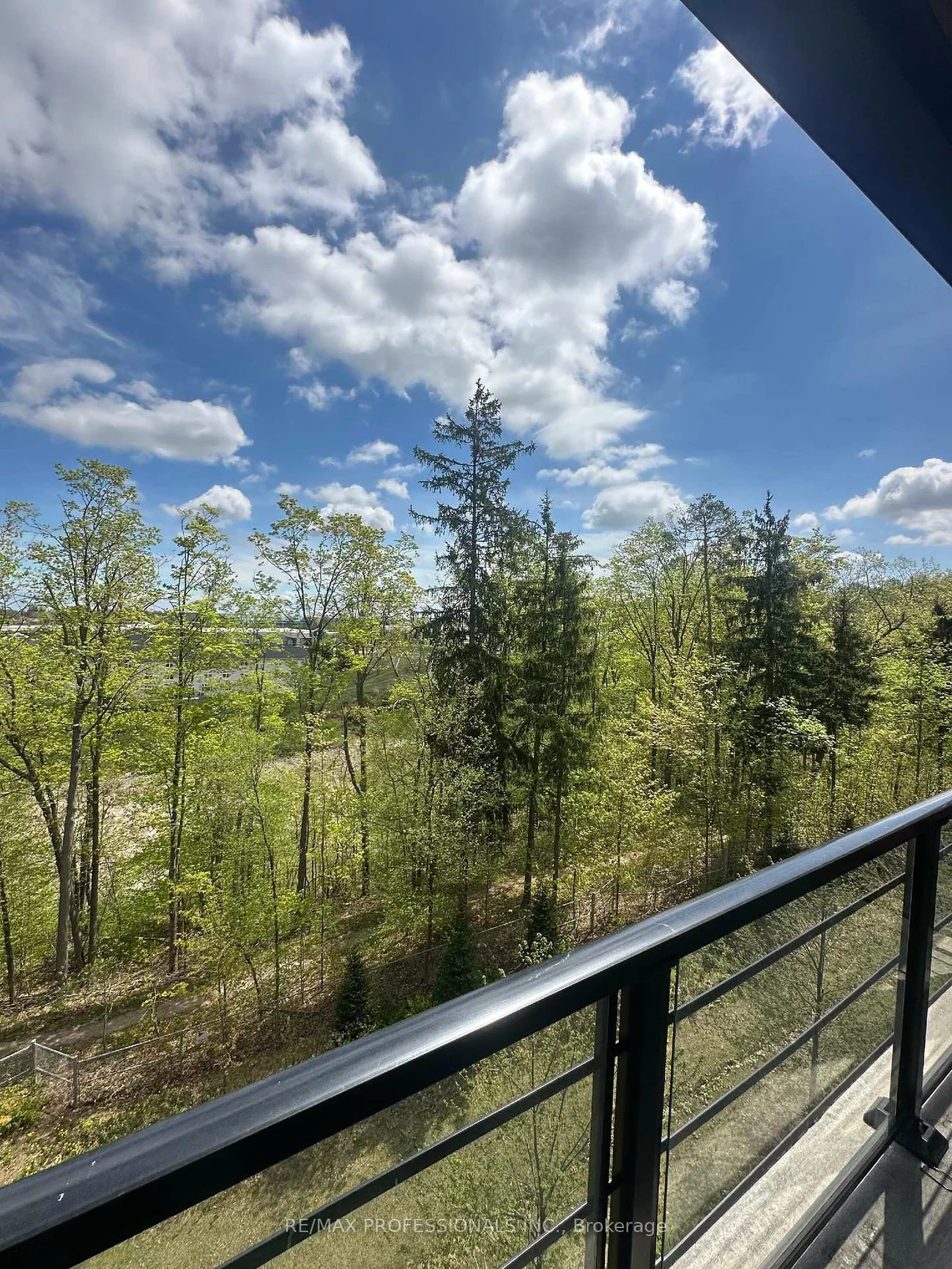 302, Essa, Ardagh, Barrie