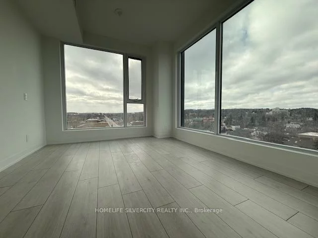 39, Mary, City Centre, Barrie