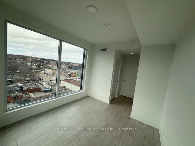 39, Mary, City Centre, Barrie