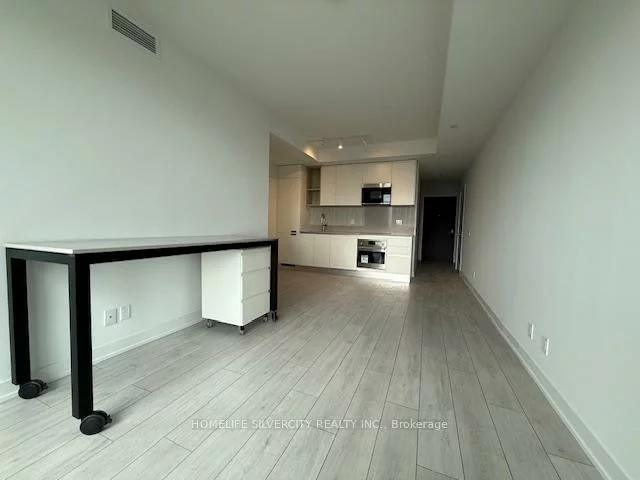 39, Mary, City Centre, Barrie