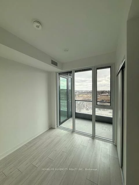 39, Mary, City Centre, Barrie