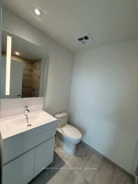39, Mary, City Centre, Barrie