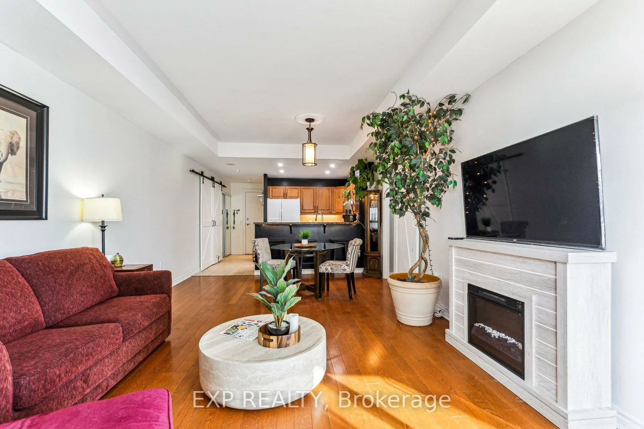 6, Toronto, City Centre, Barrie