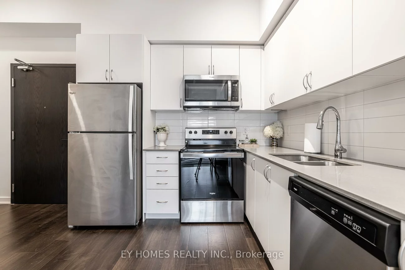 56, Lakeside, Little Lake, Barrie