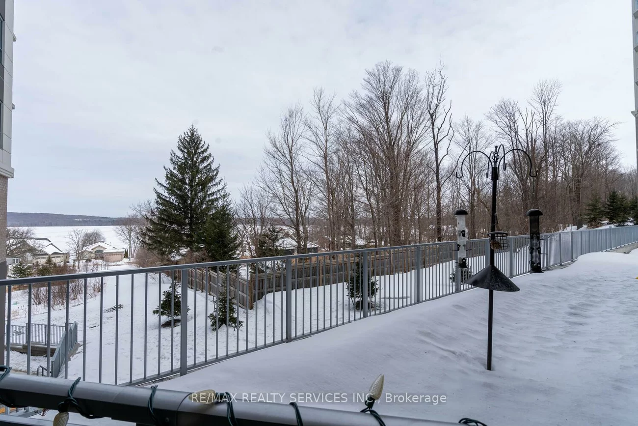 56, Lakeside, Little Lake, Barrie