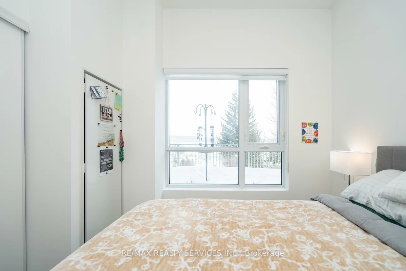 56, Lakeside, Little Lake, Barrie
