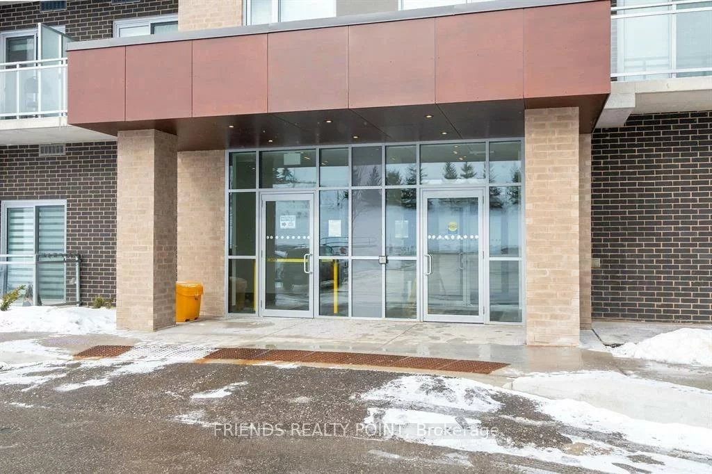56, Lakeside, Little Lake, Barrie