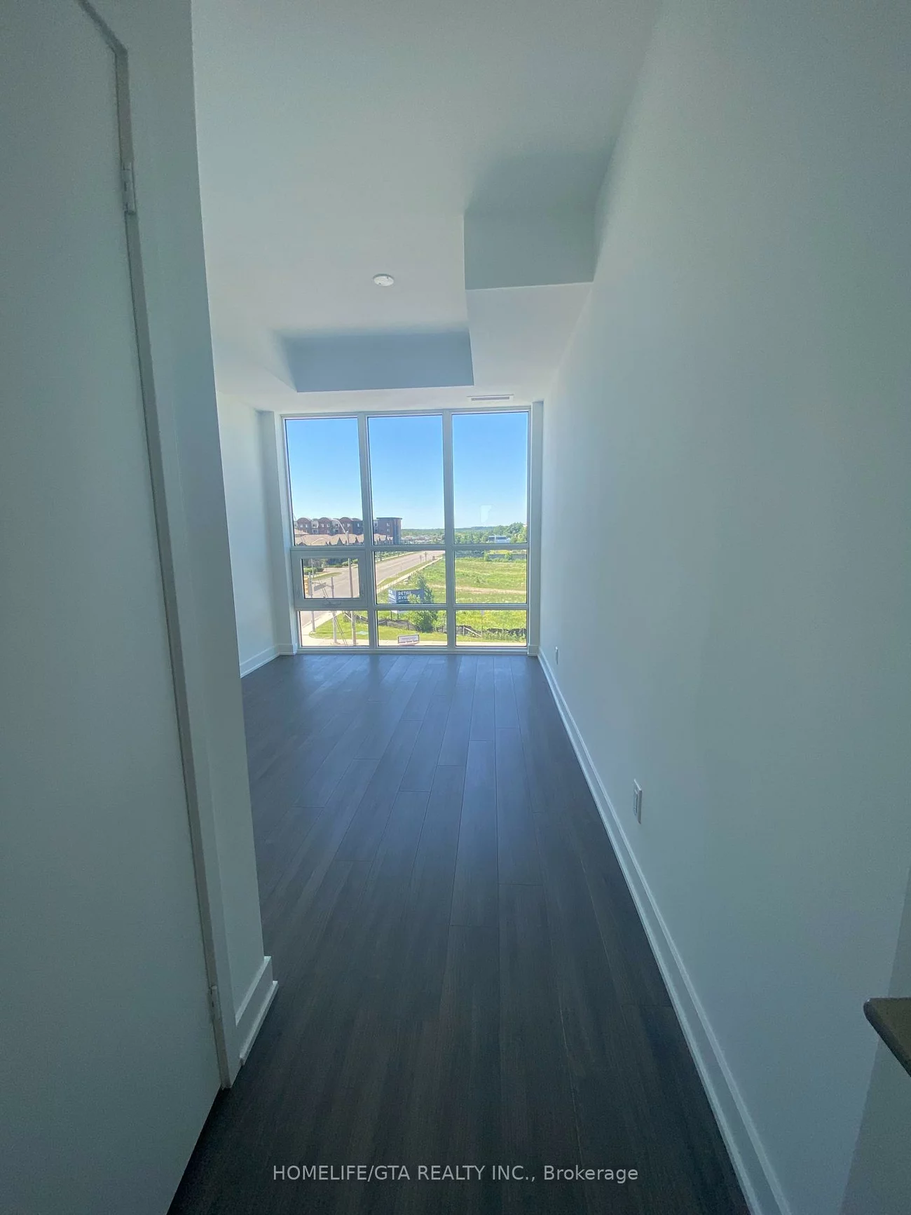 681, Yonge, Painswick South, Barrie