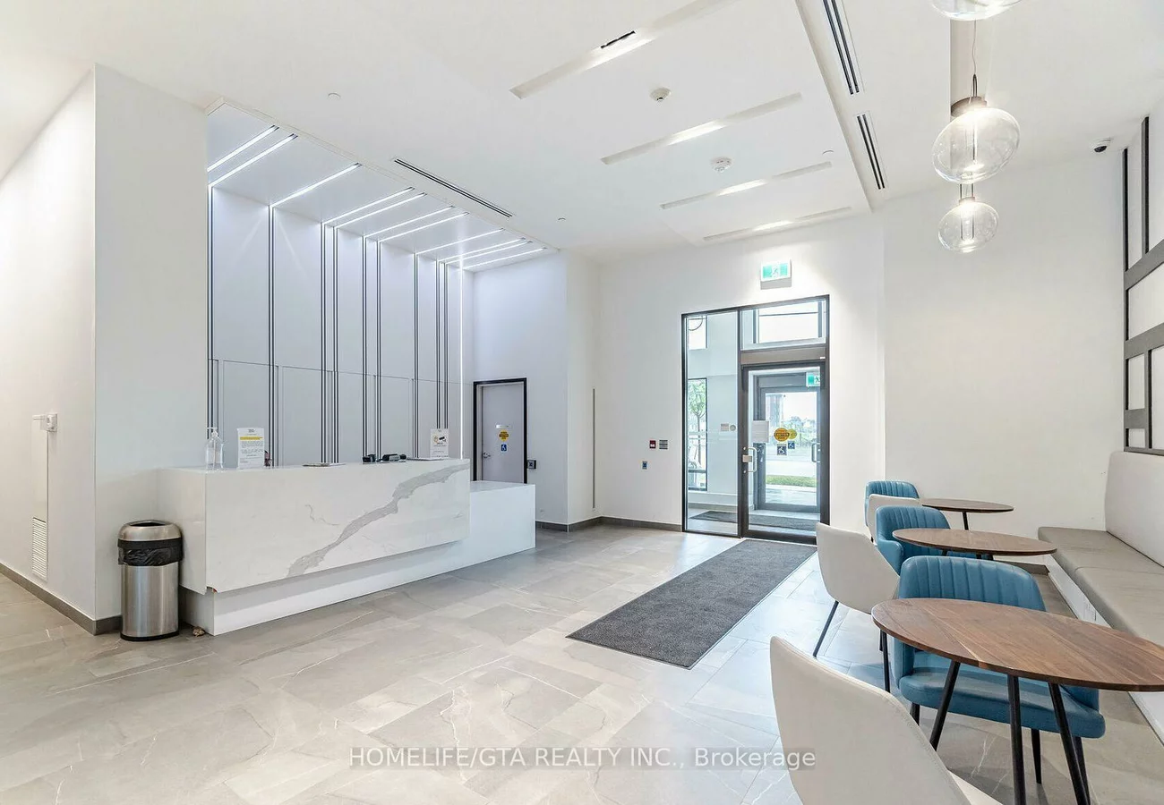 681, Yonge, Painswick South, Barrie