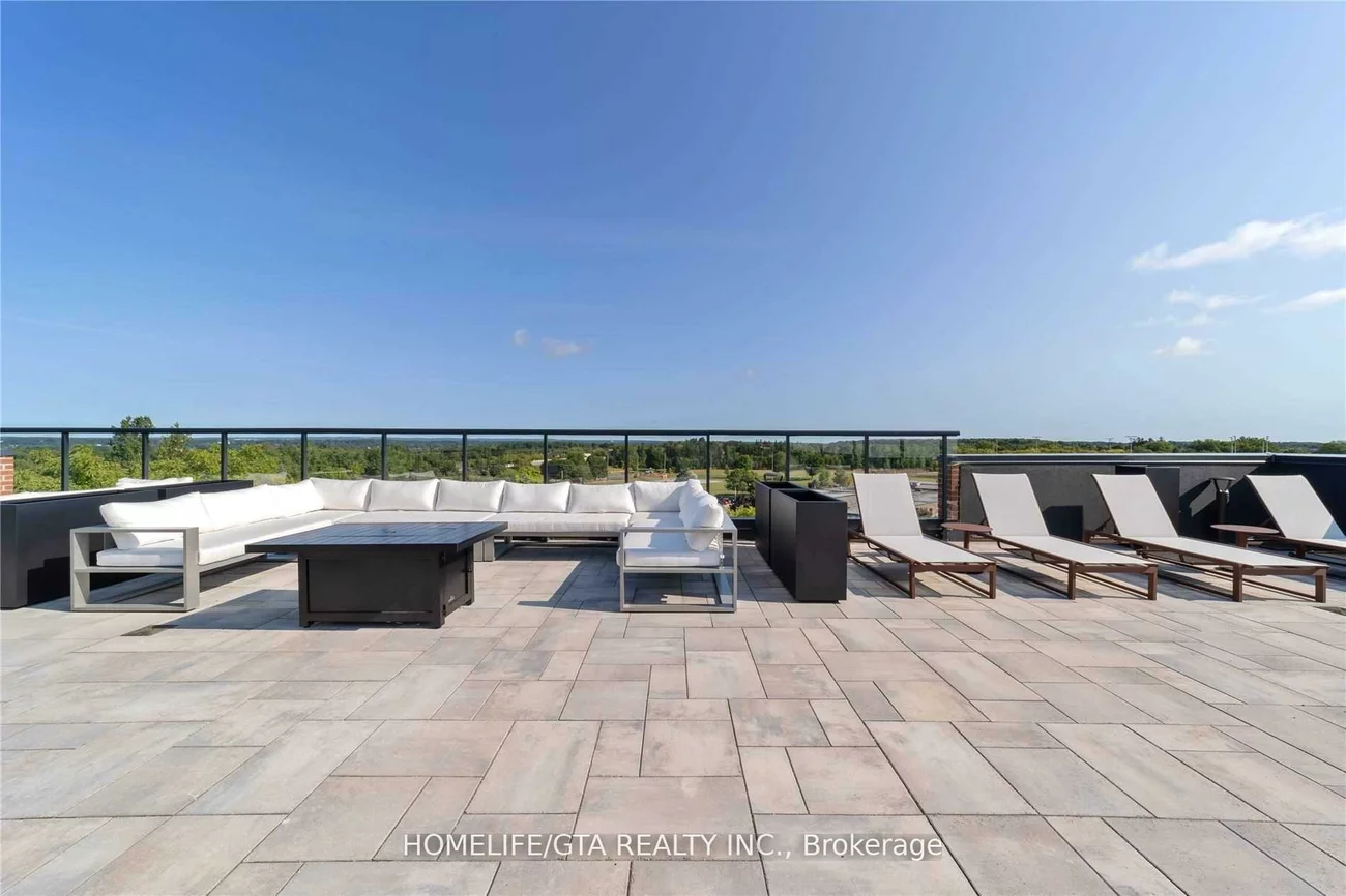 681, Yonge, Painswick South, Barrie