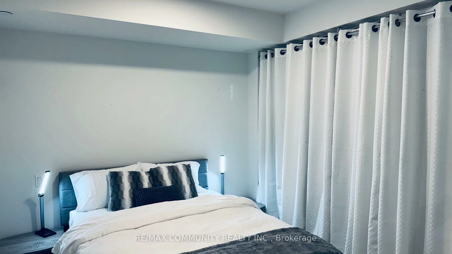 39, Mary, City Centre, Barrie