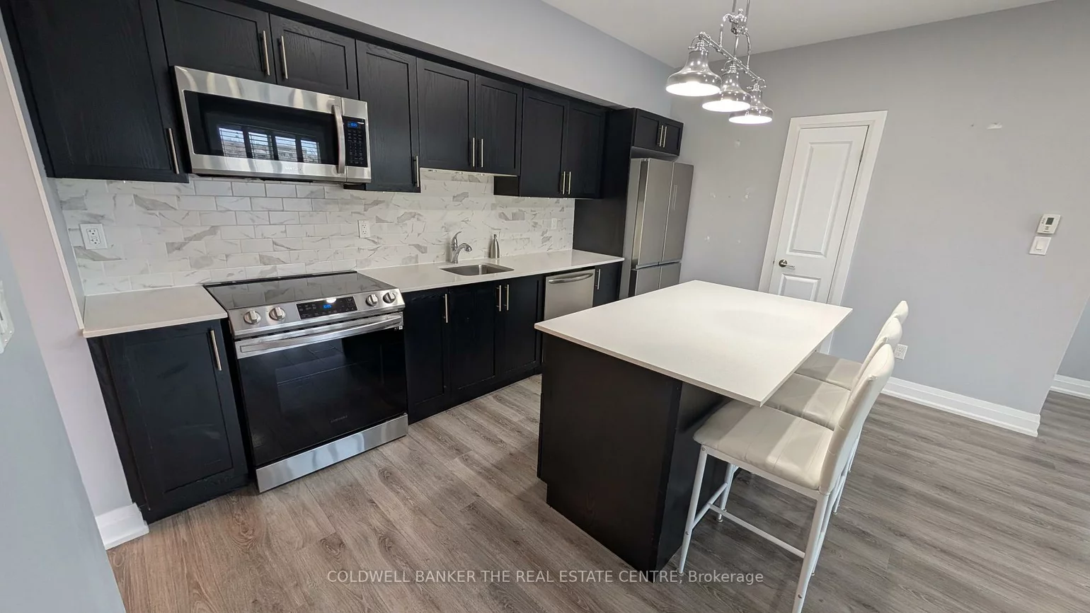 295, Cundles, Alliance, Barrie