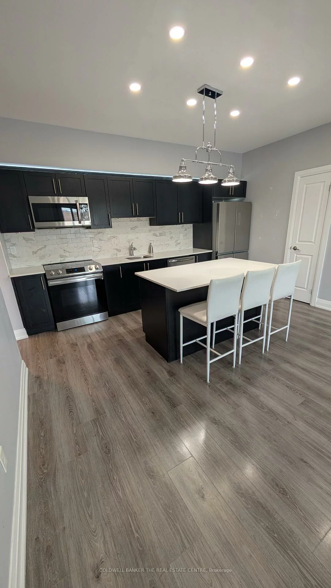 295, Cundles, Alliance, Barrie