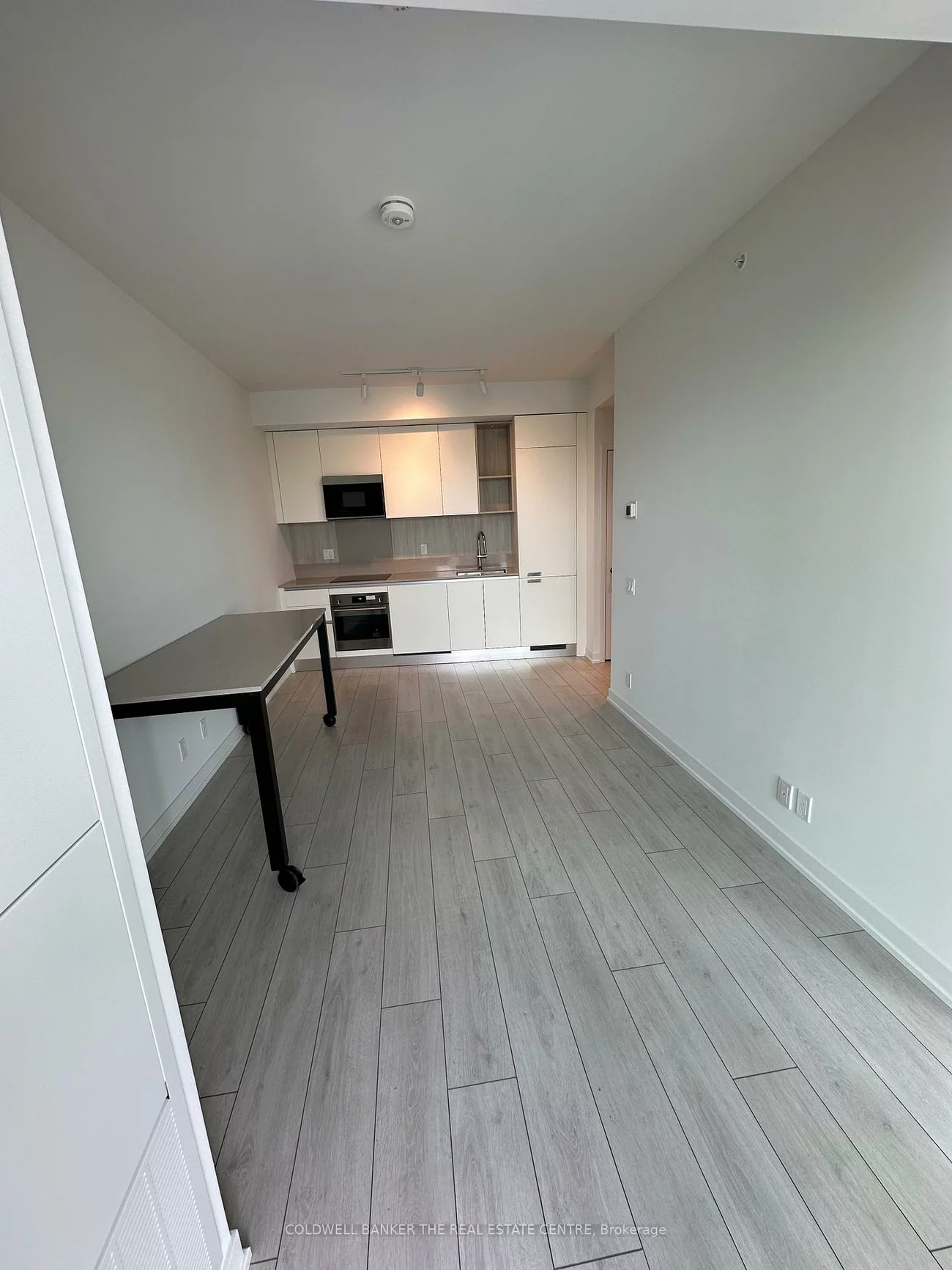 39, Mary, City Centre, Barrie