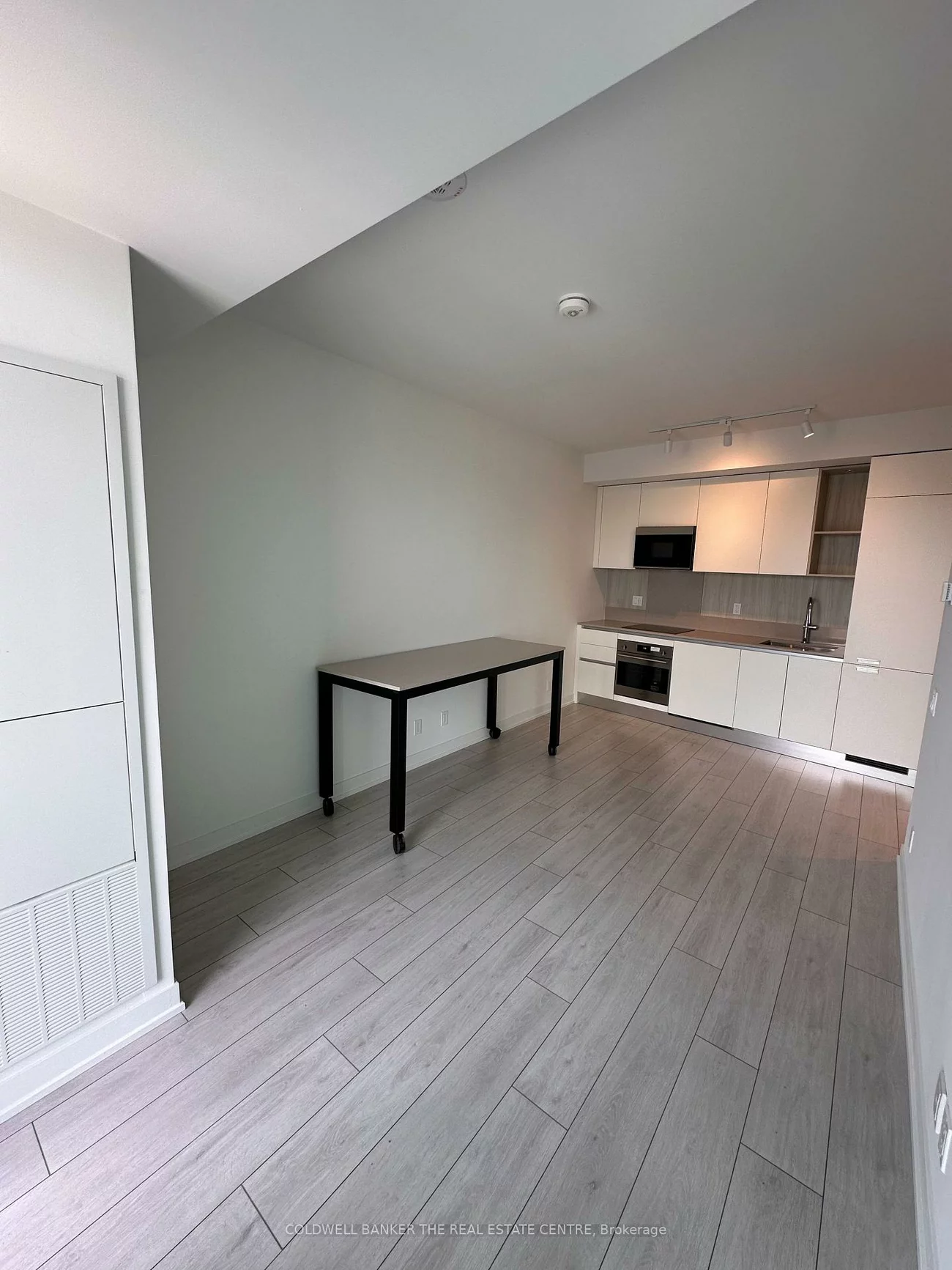 39, Mary, City Centre, Barrie