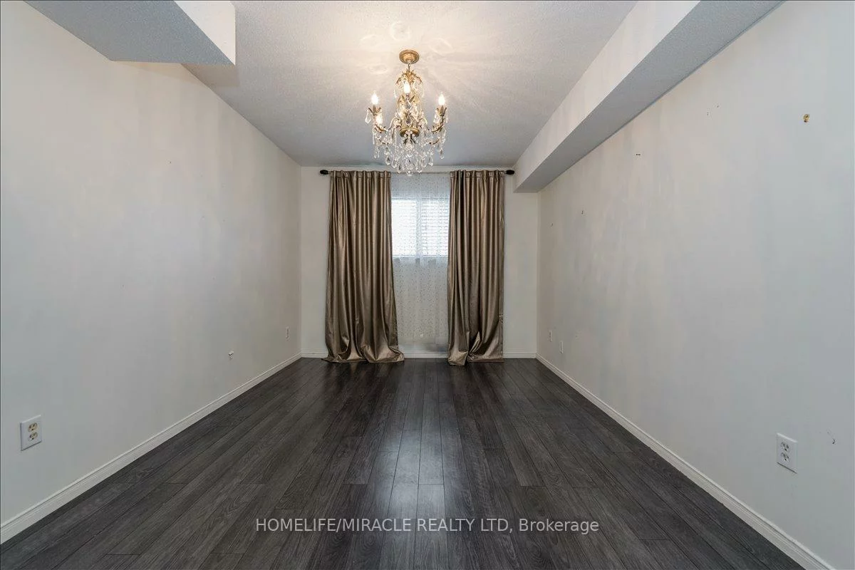 126, Bell Farm, Alliance, Barrie