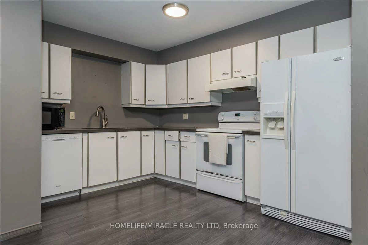 126, Bell Farm, Alliance, Barrie