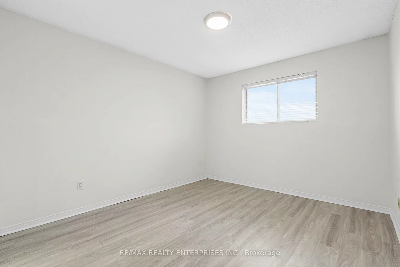 126, Bell Farm, Alliance, Barrie