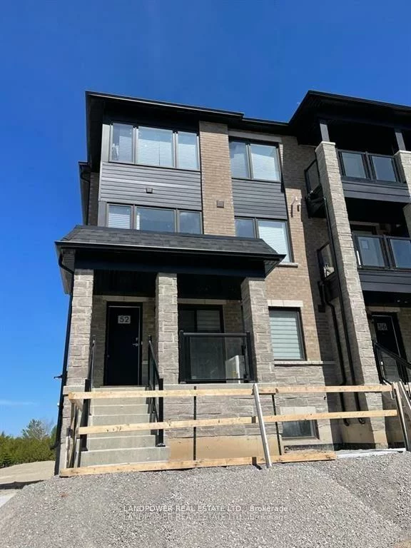 52, Appletree, Innis-Shore, Barrie