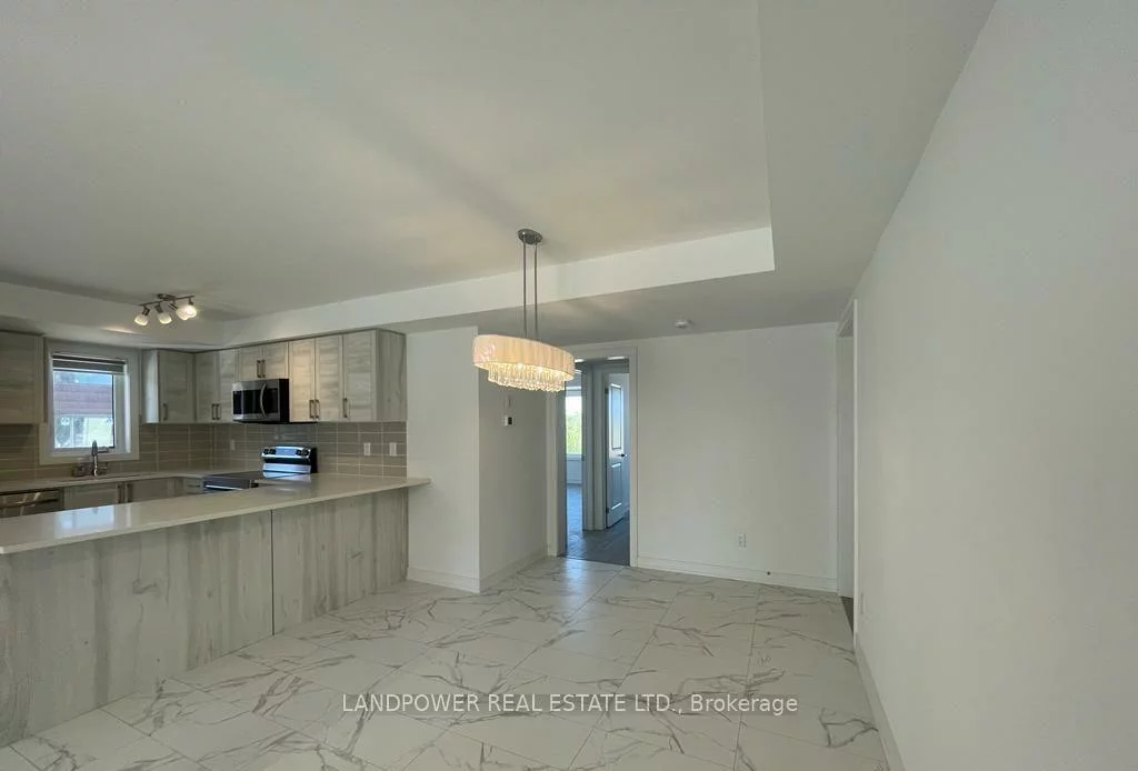 52, Appletree, Innis-Shore, Barrie