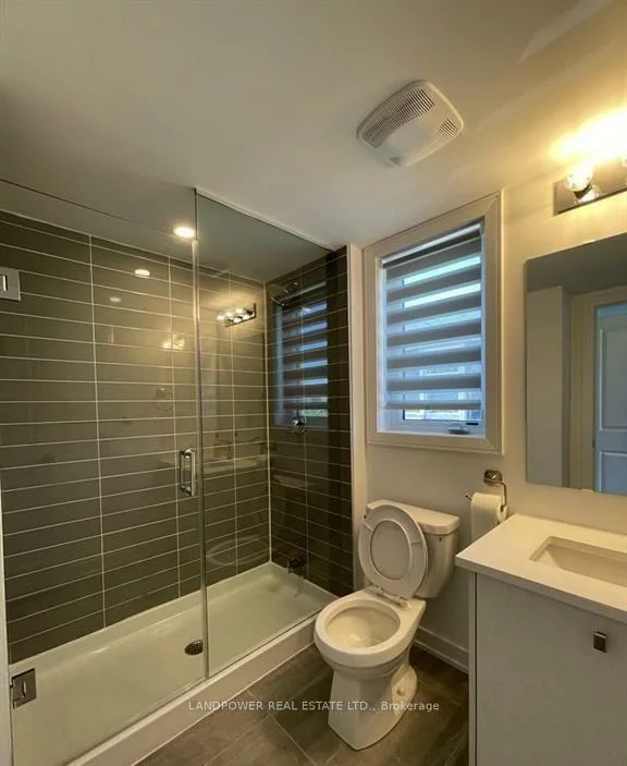 52, Appletree, Innis-Shore, Barrie