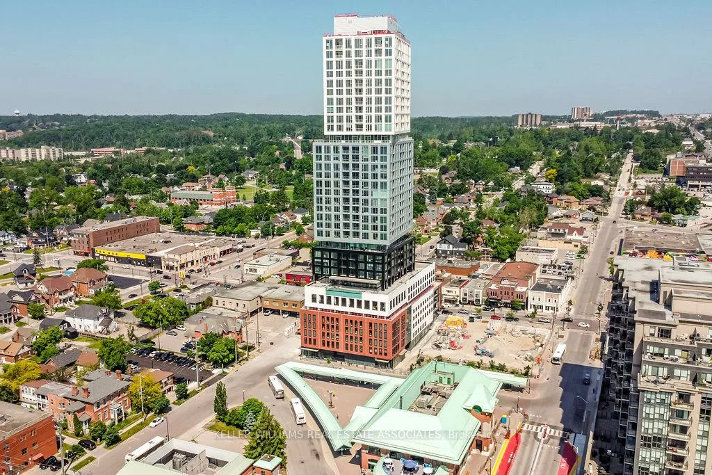 39, Mary, City Centre, Barrie