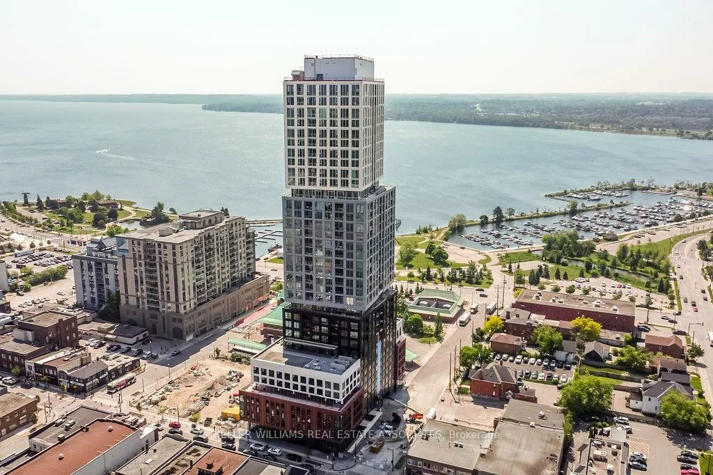39, Mary, City Centre, Barrie
