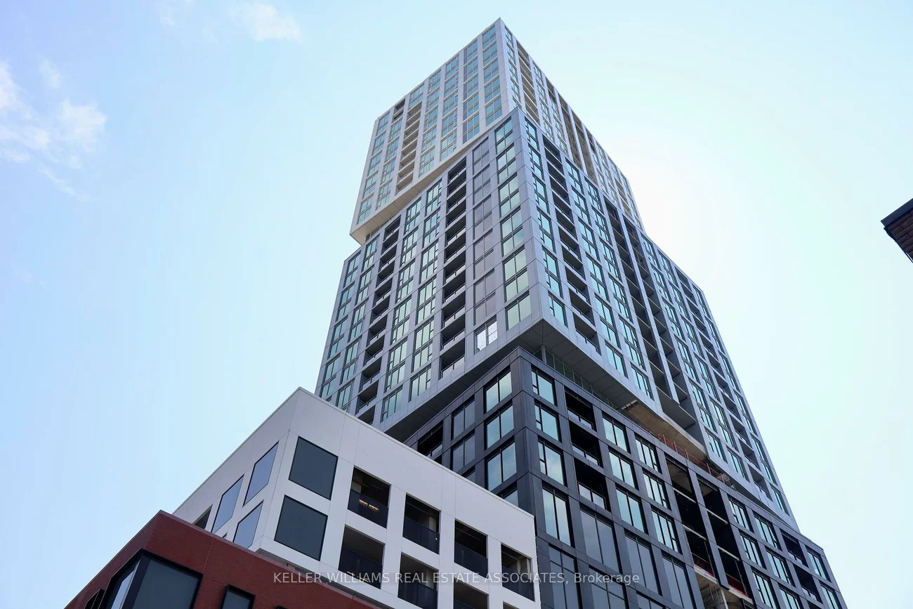 39, Mary, City Centre, Barrie