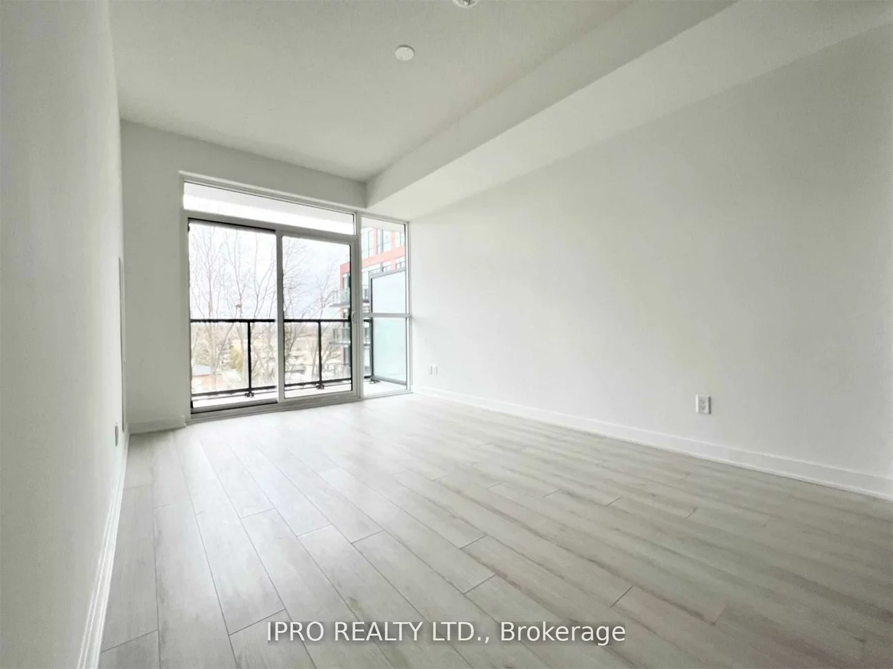 681, Yonge, Painswick South, Barrie