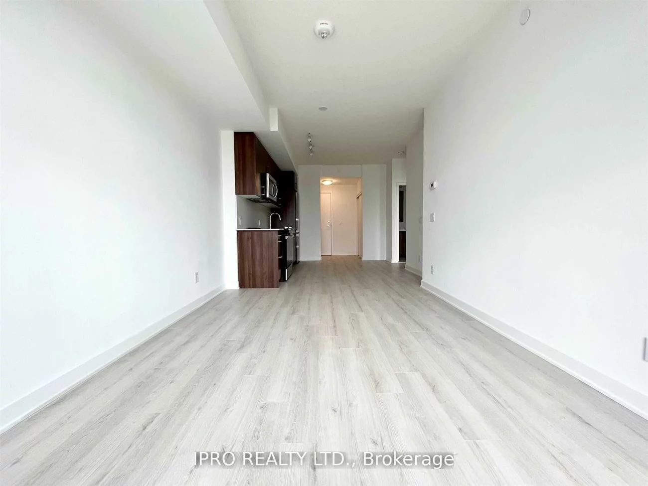681, Yonge, Painswick South, Barrie