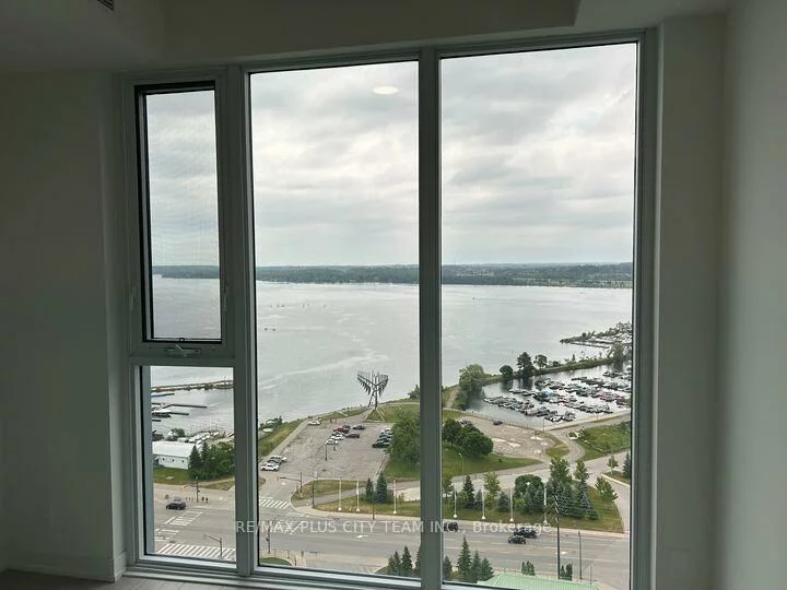 39, Mary, City Centre, Barrie