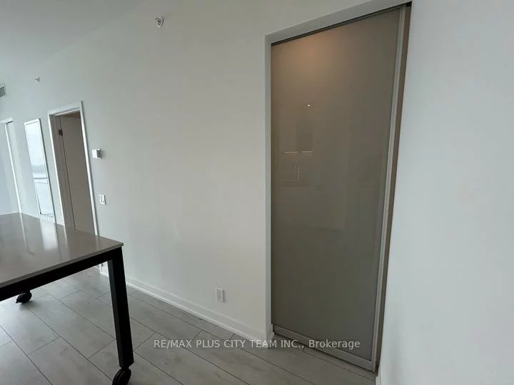 39, Mary, City Centre, Barrie