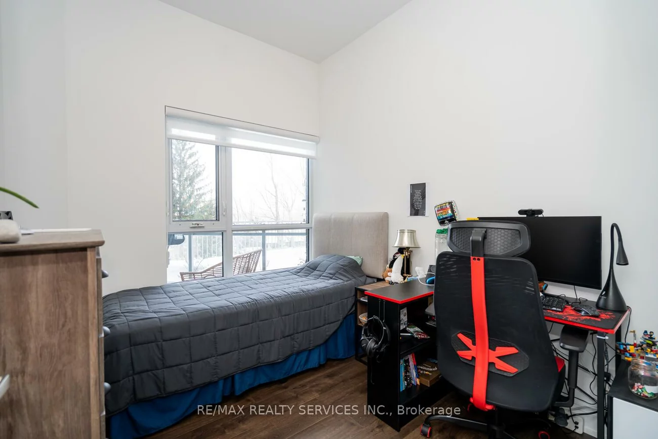 56, Lakeside, Little Lake, Barrie