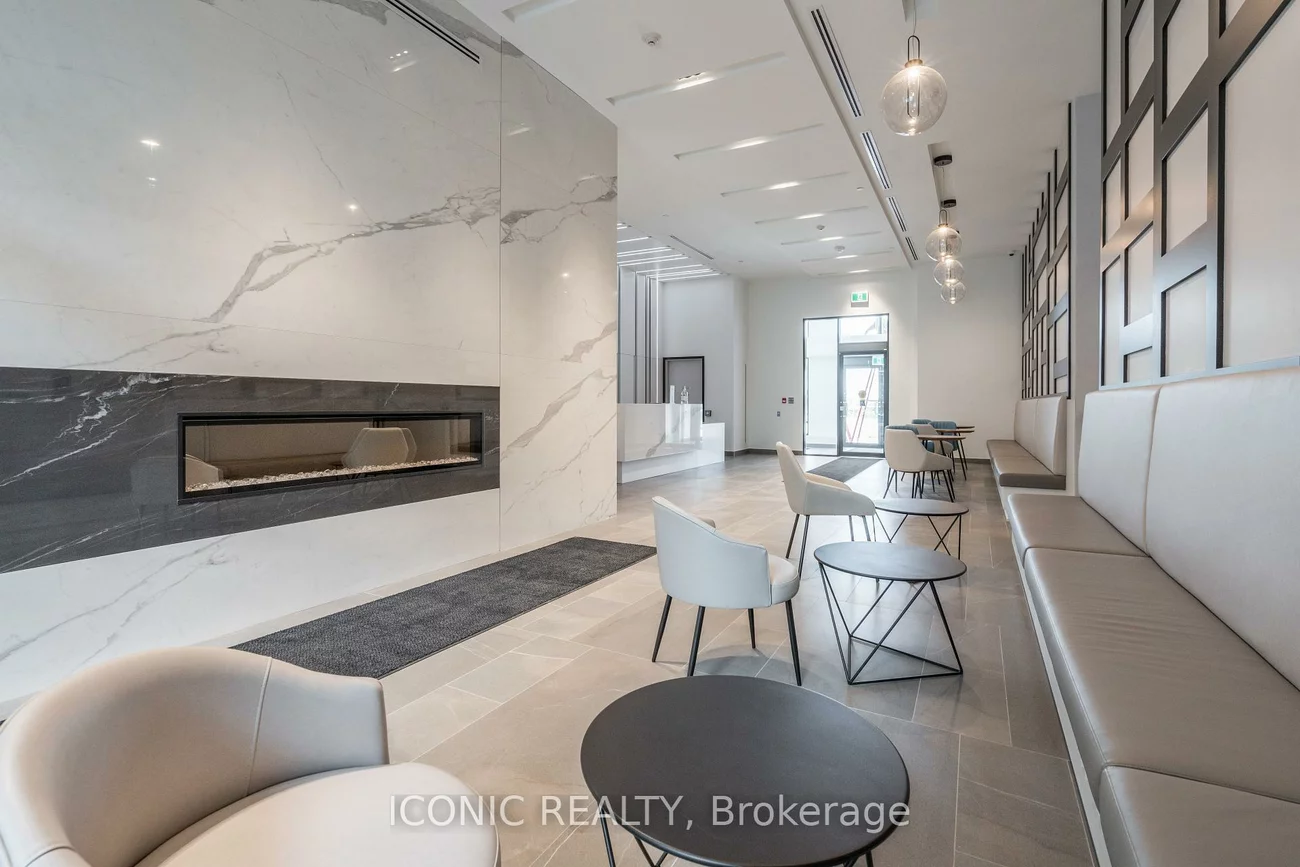 681, Yonge, Painswick South, Barrie