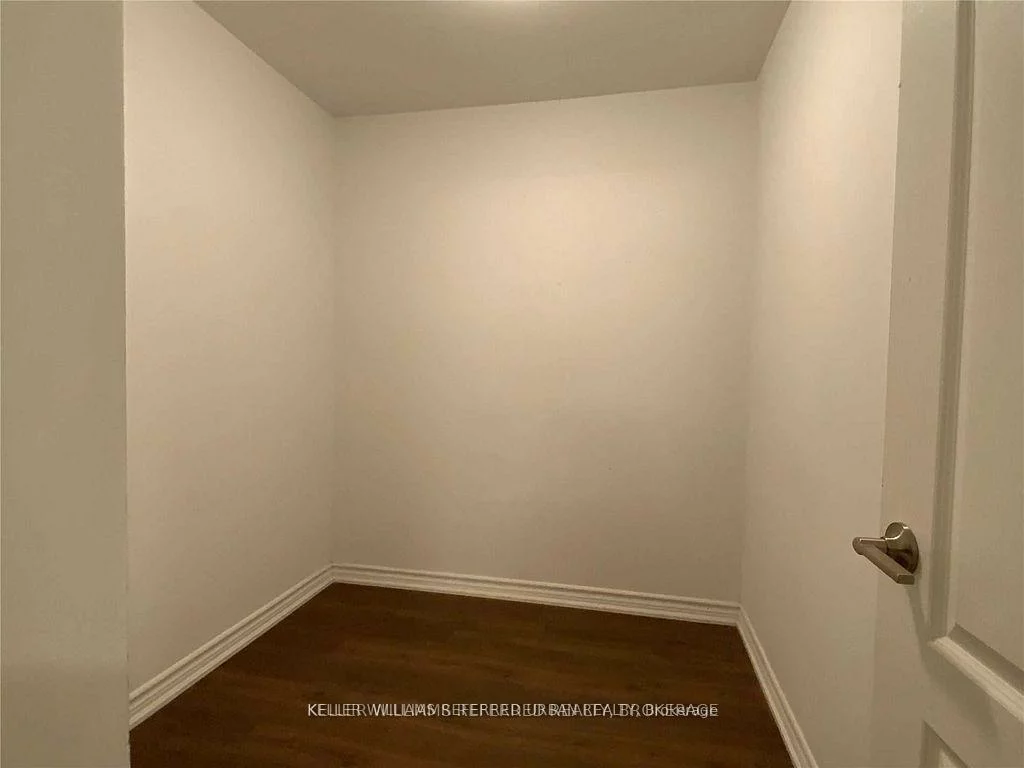 25, Madelaine, Painswick South, Barrie