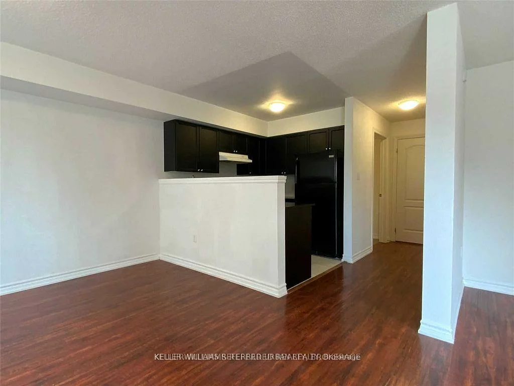 25, Madelaine, Painswick South, Barrie